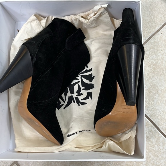 Isabel Marant “Roxann” suede ankle booties;Made in Italy - Picture 6 of 6